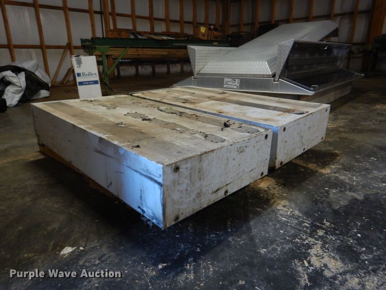 image for item DH8145 Tool boxes