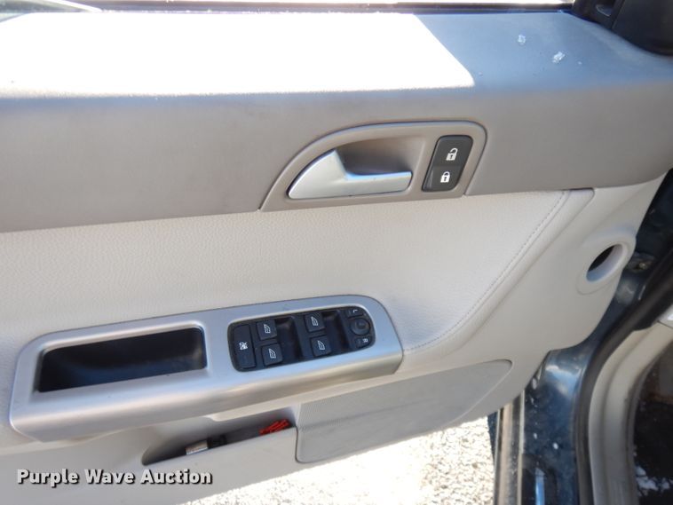 image for item DH8790 2005 Volvo V50 T5