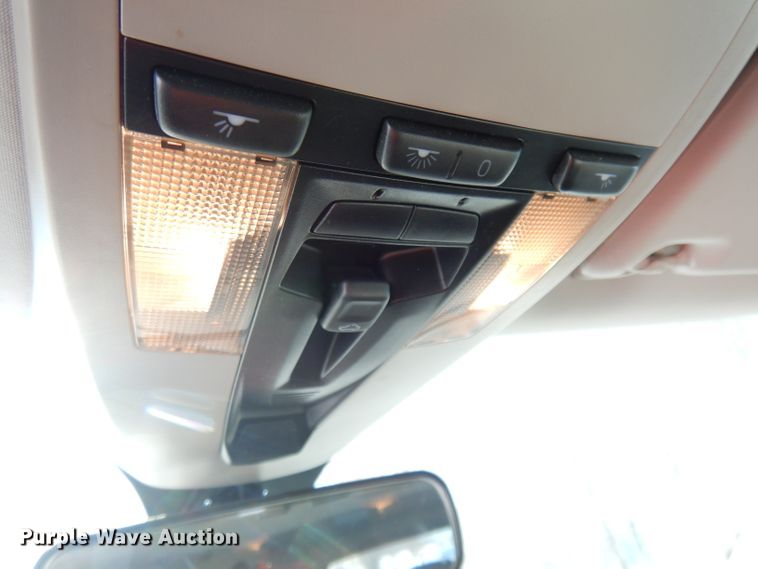 image for item DH8790 2005 Volvo V50 T5