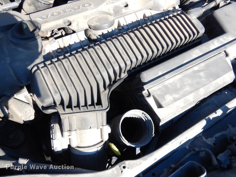 image for item DH8790 2005 Volvo V50 T5