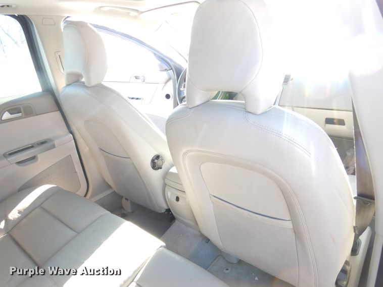 image for item DH8790 2005 Volvo V50 T5