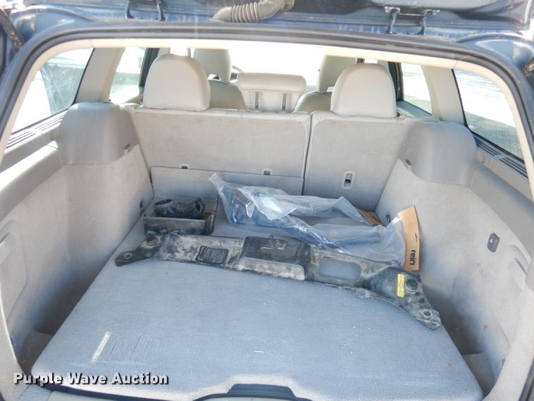 image for item DH8790 2005 Volvo V50 T5