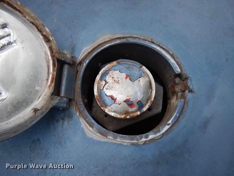 image for item DI8614 1989 Chevrolet C1500  Ext. Cab pickup truck