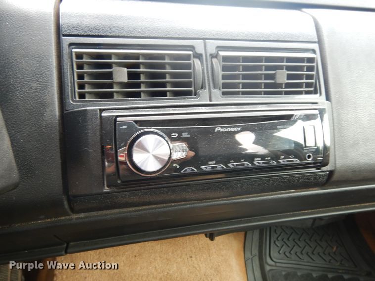 image for item DI8614 1989 Chevrolet C1500  Ext. Cab pickup truck