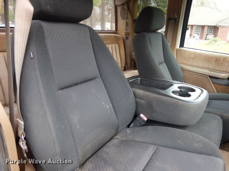 image for item DI8614 1989 Chevrolet C1500  Ext. Cab pickup truck