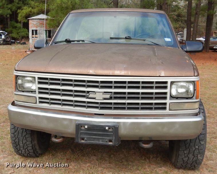 image for item DI8615 1990 Chevrolet K1500  pickup truck