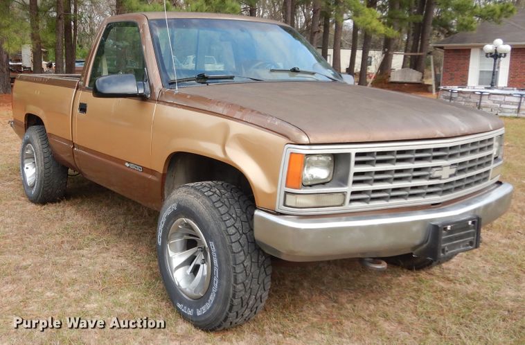 image for item DI8615 1990 Chevrolet K1500  pickup truck