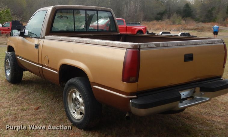 image for item DI8615 1990 Chevrolet K1500  pickup truck