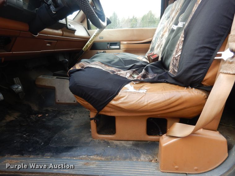 image for item DI8615 1990 Chevrolet K1500  pickup truck