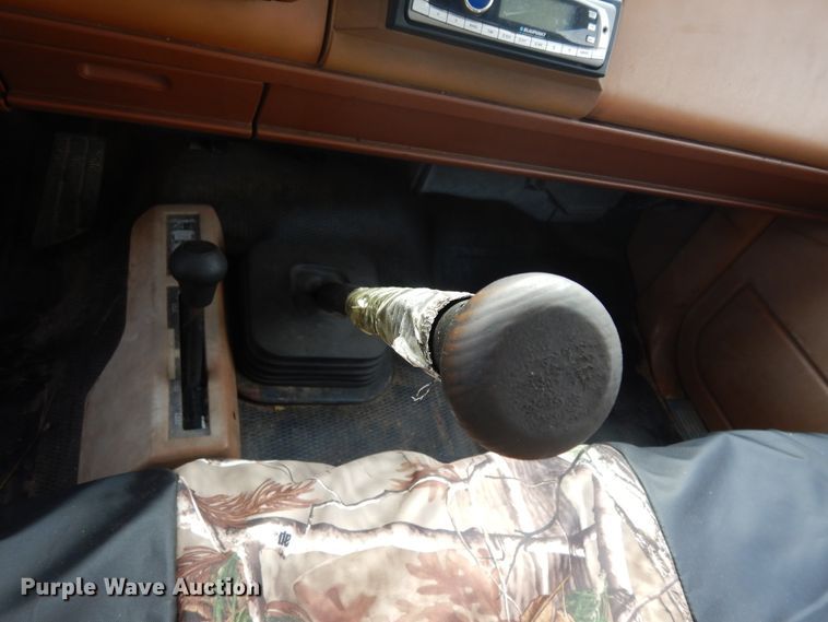 image for item DI8615 1990 Chevrolet K1500  pickup truck