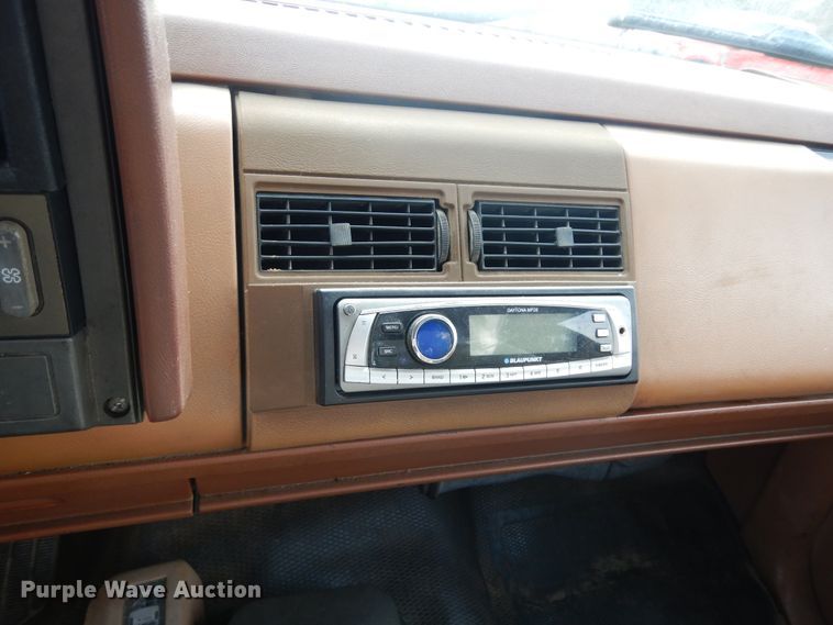 image for item DI8615 1990 Chevrolet K1500  pickup truck