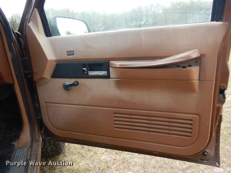 image for item DI8615 1990 Chevrolet K1500  pickup truck