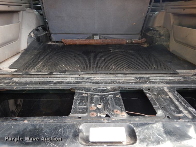 image for item DI8616 1996 Ford Bronco  SUV