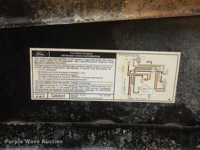 image for item DI8616 1996 Ford Bronco  SUV