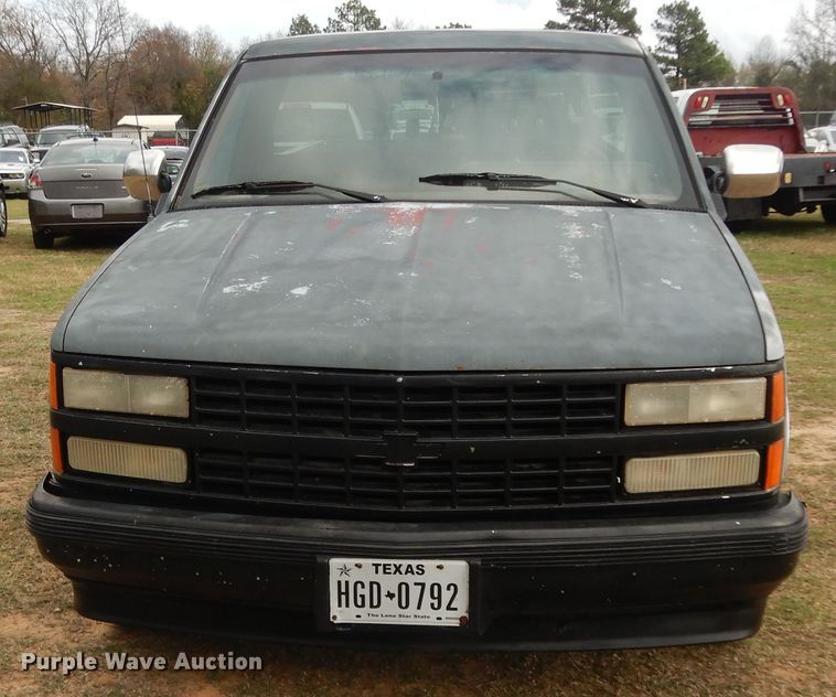 image for item DI8619 1990 Chevrolet C1500  pickup truck