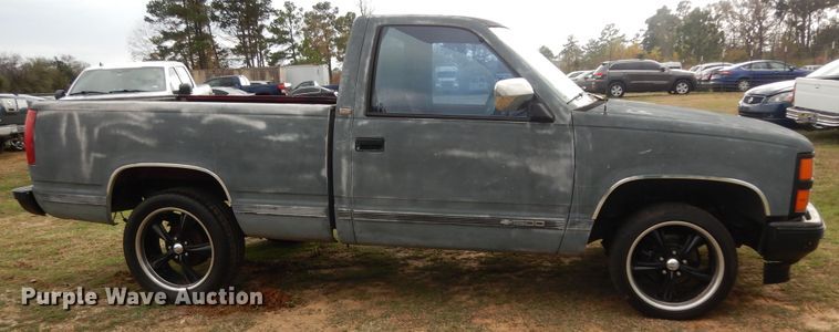image for item DI8619 1990 Chevrolet C1500  pickup truck