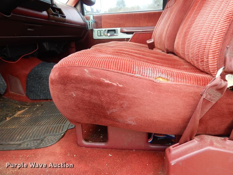 image for item DI8619 1990 Chevrolet C1500  pickup truck