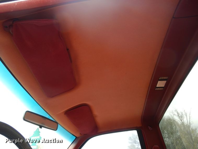 image for item DI8619 1990 Chevrolet C1500  pickup truck