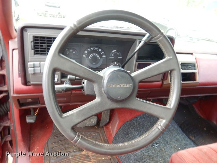 image for item DI8619 1990 Chevrolet C1500  pickup truck