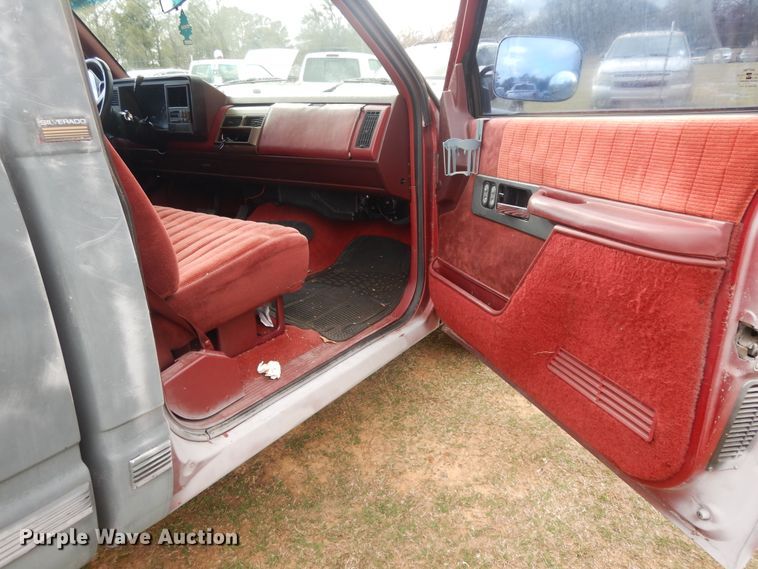 image for item DI8619 1990 Chevrolet C1500  pickup truck