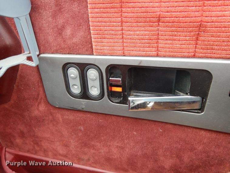 image for item DI8619 1990 Chevrolet C1500  pickup truck