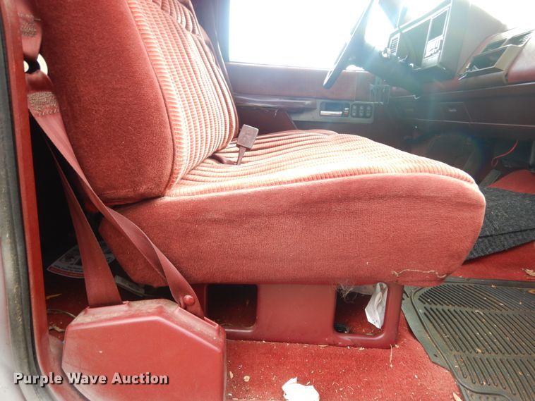 image for item DI8619 1990 Chevrolet C1500  pickup truck