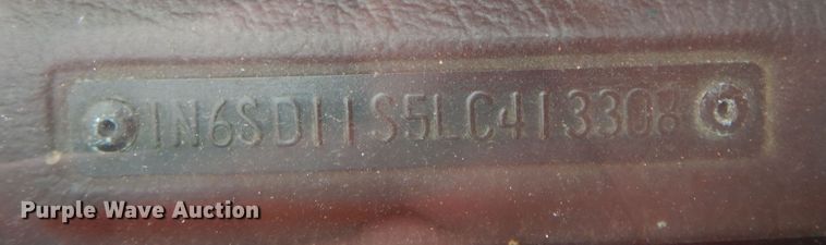 image for item DI8620 1990 Nissan  pickup truck