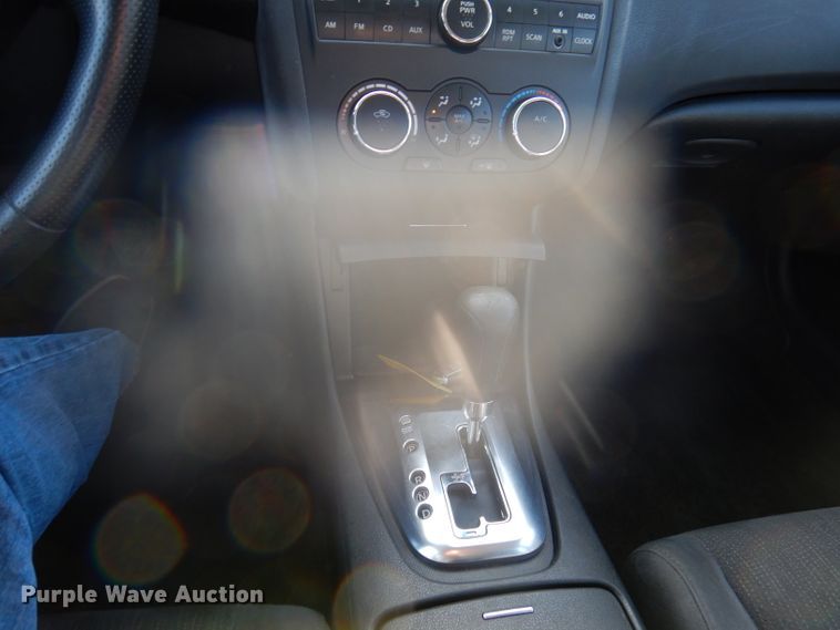 image for item DJ3790 2010 Nissan Altima 2.5S