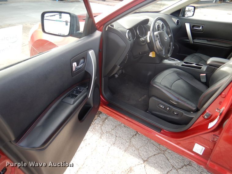 image for item DJ3792 2008 Nissan Rogue SL