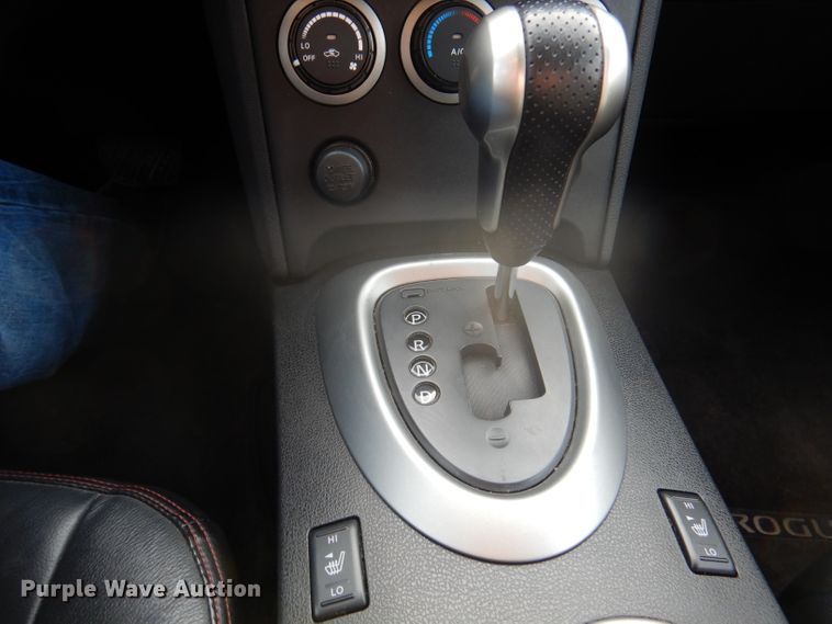 image for item DJ3792 2008 Nissan Rogue SL