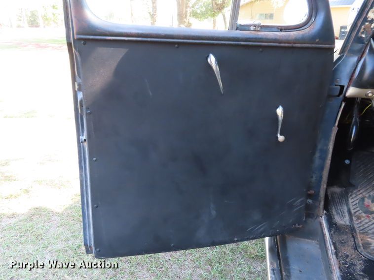 image for item DJ7429 1941 Ford  coupe