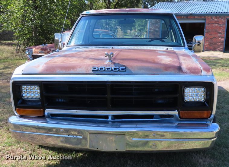 image for item DJ7430 1987 Dodge D150  pickup truck