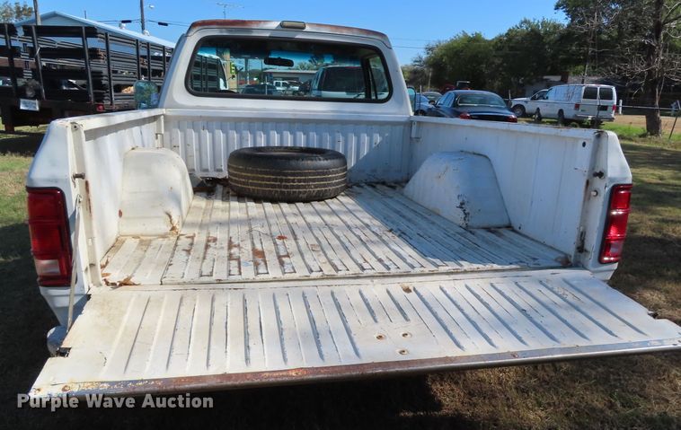 image for item DJ7430 1987 Dodge D150  pickup truck