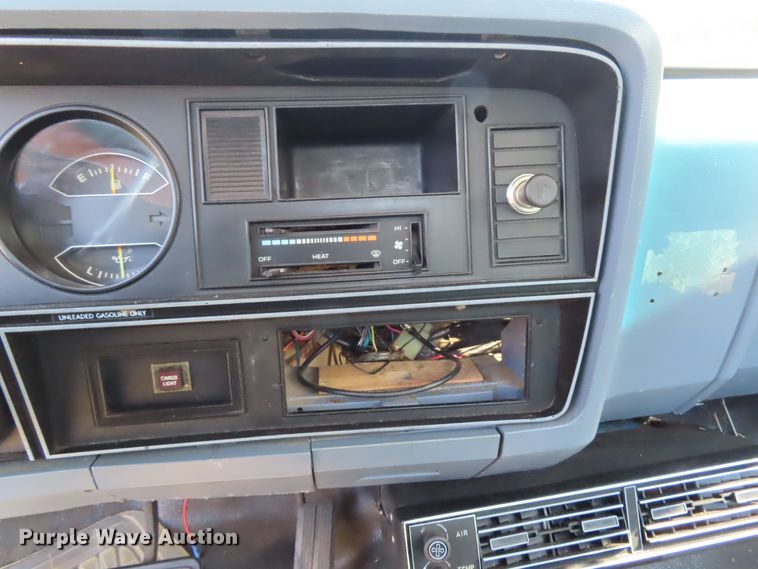 image for item DJ7430 1987 Dodge D150  pickup truck