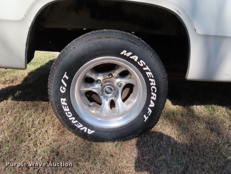 image for item DJ7430 1987 Dodge D150  pickup truck