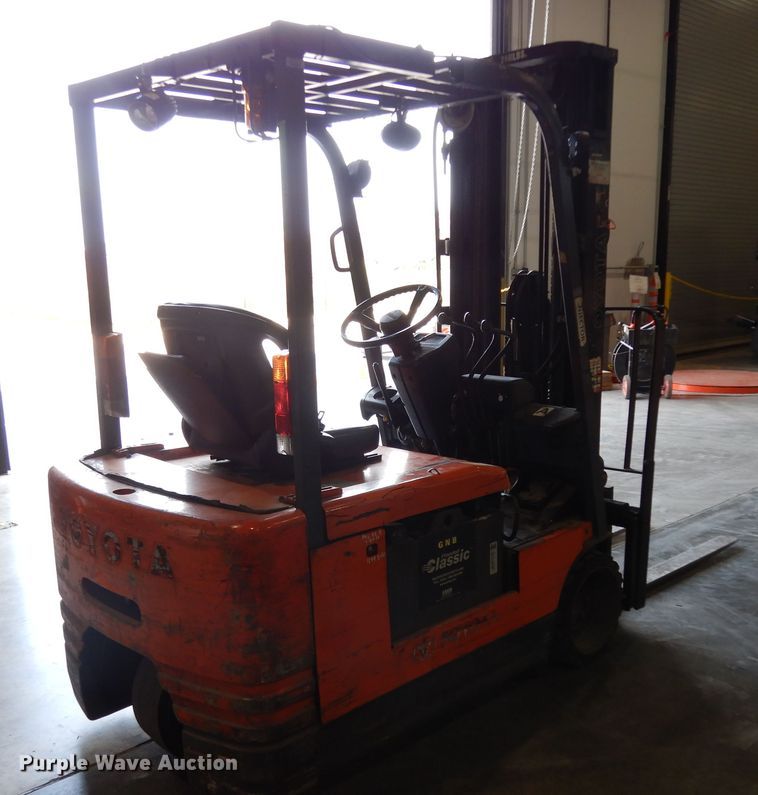 image for item DJ7497 Toyota 5FBE18  forklift