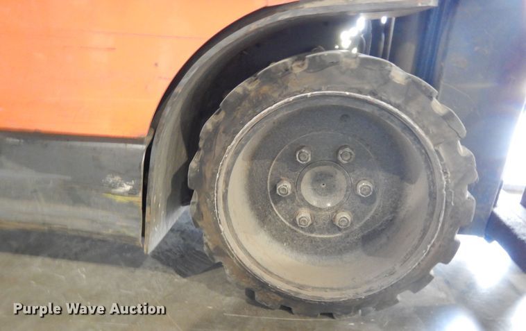 image for item DJ7497 Toyota 5FBE18  forklift