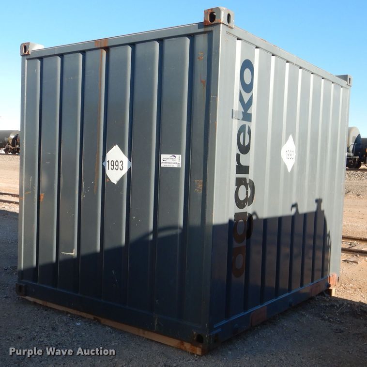 image for item DJ8901 1997 Aggreko  fuel tank