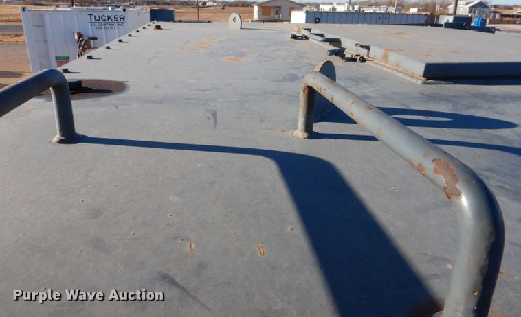 image for item DJ8901 1997 Aggreko  fuel tank