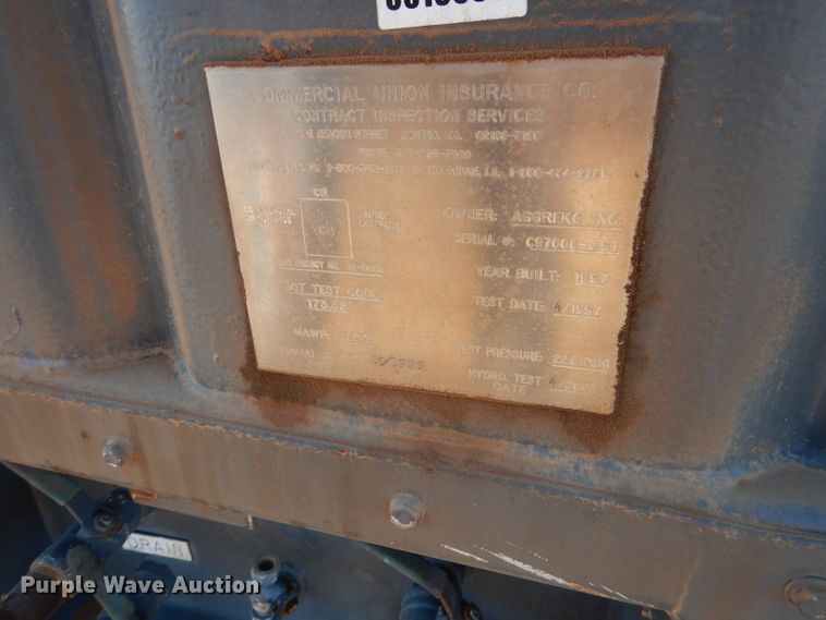 image for item DJ8901 1997 Aggreko  fuel tank