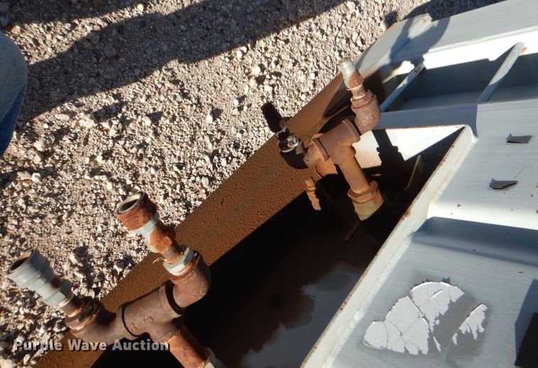 image for item DJ8902 Aggreko  fuel tank