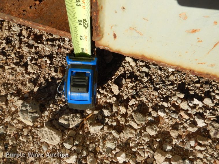 image for item DJ8902 Aggreko  fuel tank