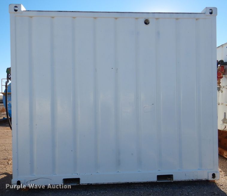 image for item DJ8903 1997  fuel tank