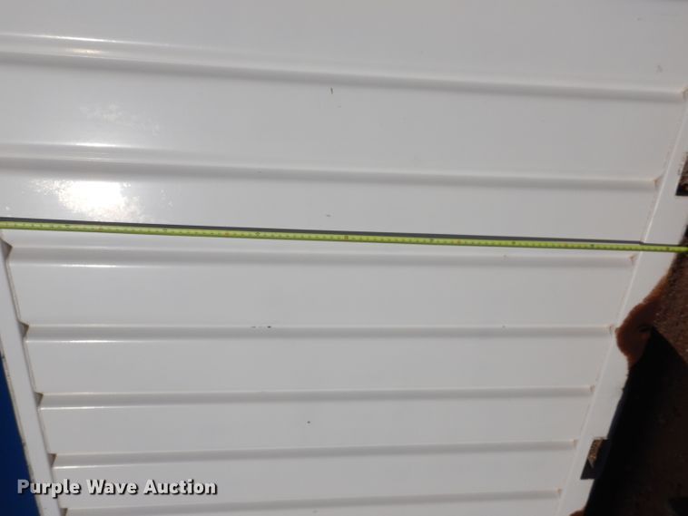 image for item DJ8903 1997  fuel tank