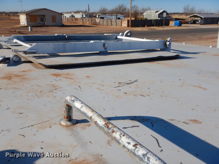 image for item DJ8905 Aggreko  fuel tank