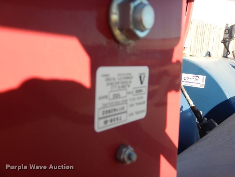 image for item DJ8907 Buffalo  hydraulic oil tank