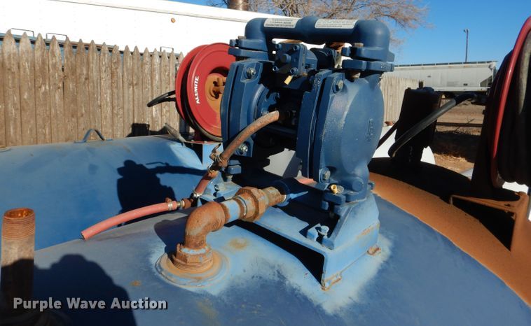 image for item DJ8909 Buffalo  hydraulic oil tank