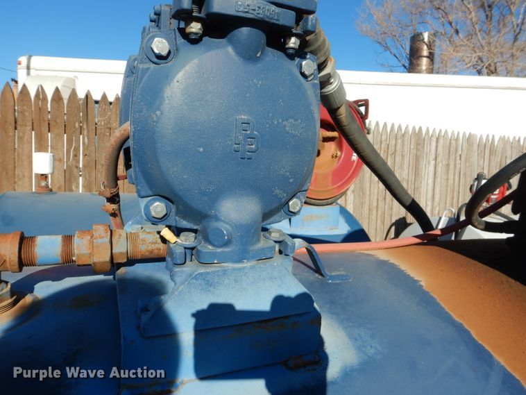 image for item DJ8909 Buffalo  hydraulic oil tank