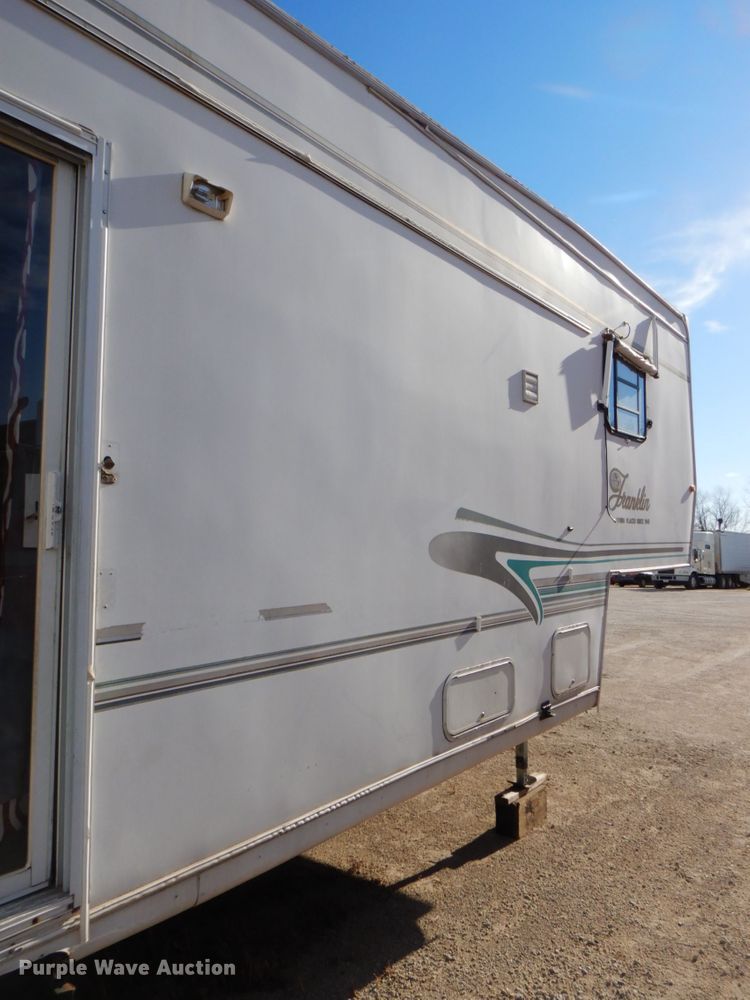 image for item DK8708 1999 Franklin  camper