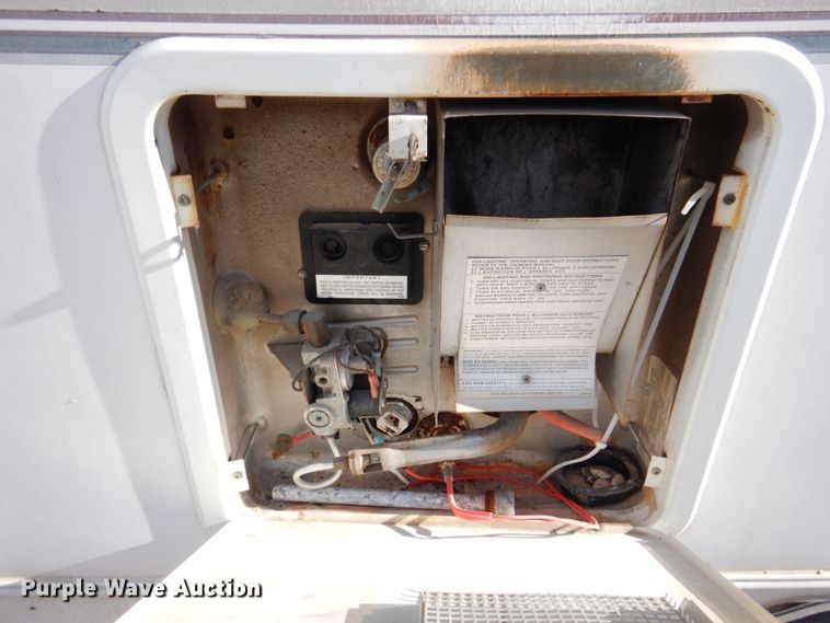 image for item DK8708 1999 Franklin  camper